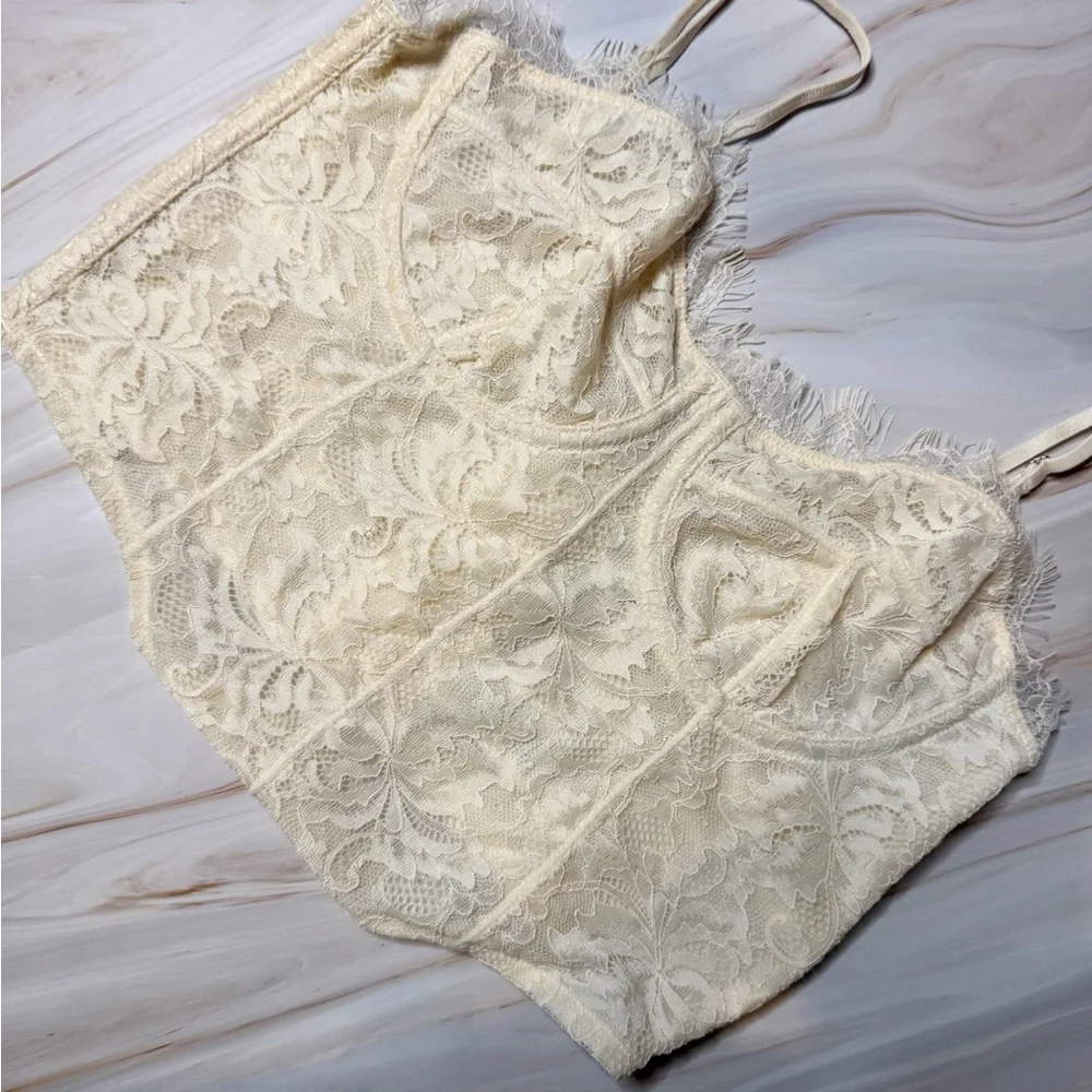 Hunter & Brown Cream Lace Bralette Small Elegant Feminine Soft Romantic Festival